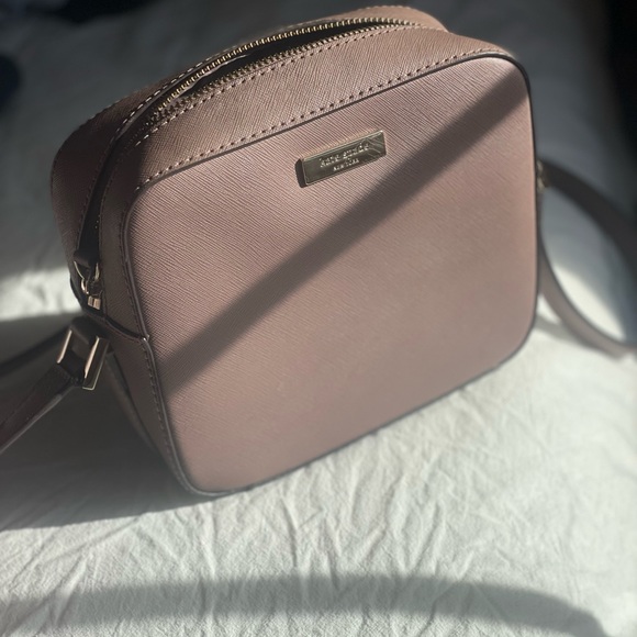 Kate spade satchel - Picture 4 of 5